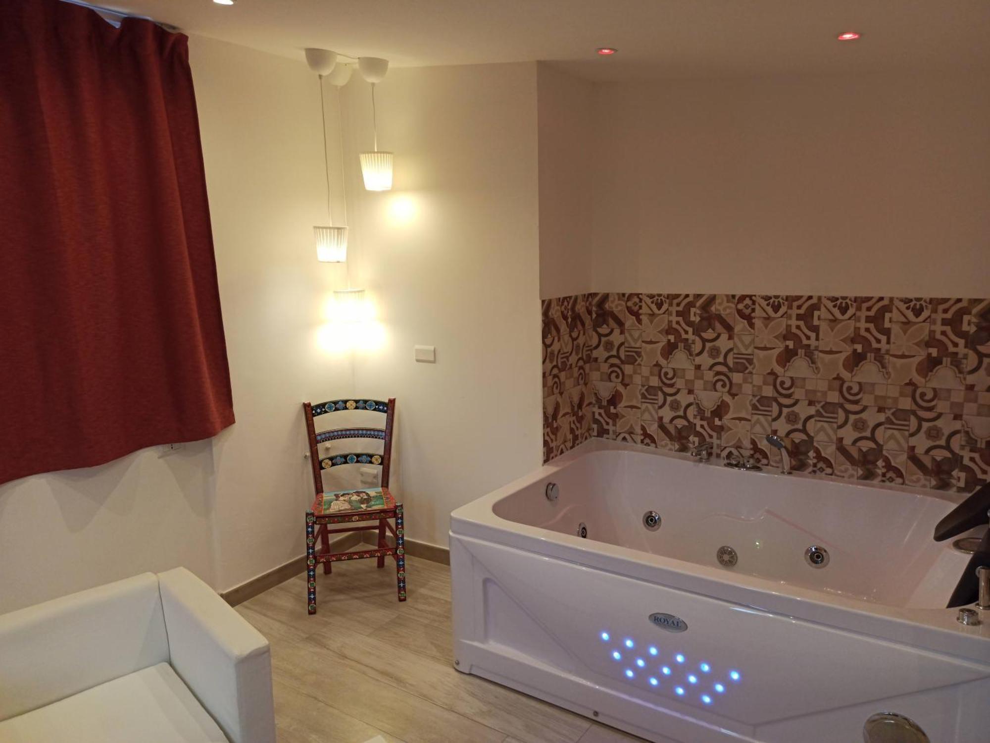 B&B Triskeles Джардини-Наксос Экстерьер фото