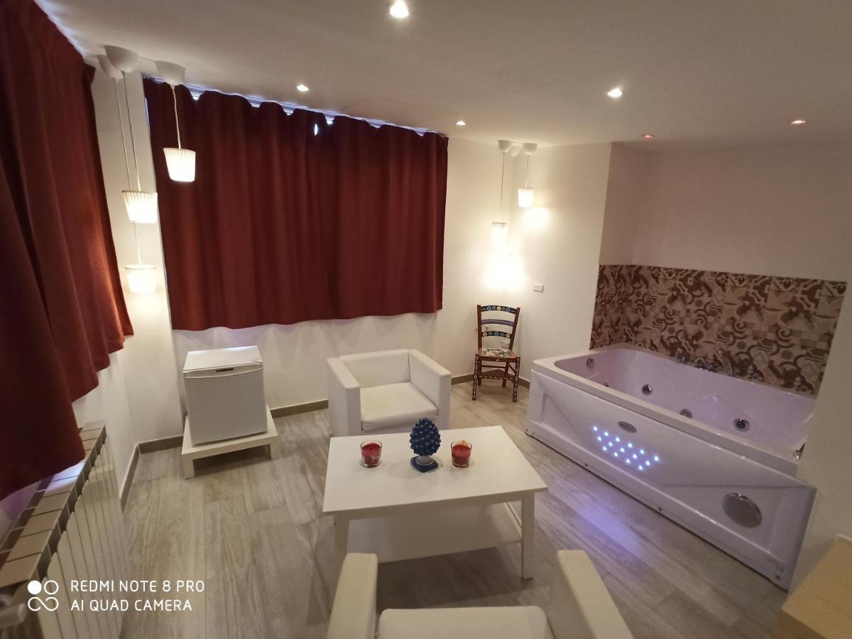 B&B Triskeles Джардини-Наксос Экстерьер фото