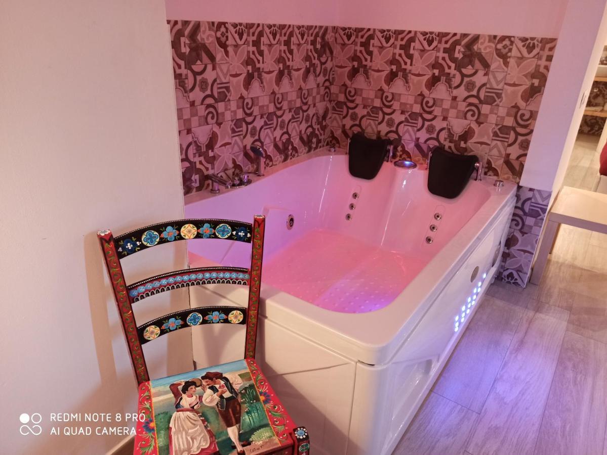 B&B Triskeles Джардини-Наксос Экстерьер фото