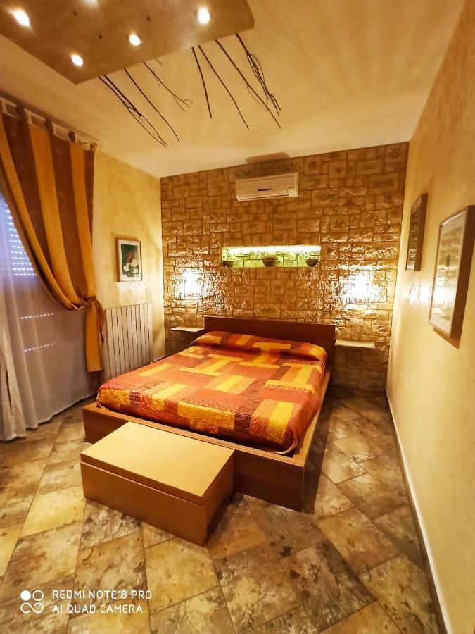 B&B Triskeles Джардини-Наксос Экстерьер фото