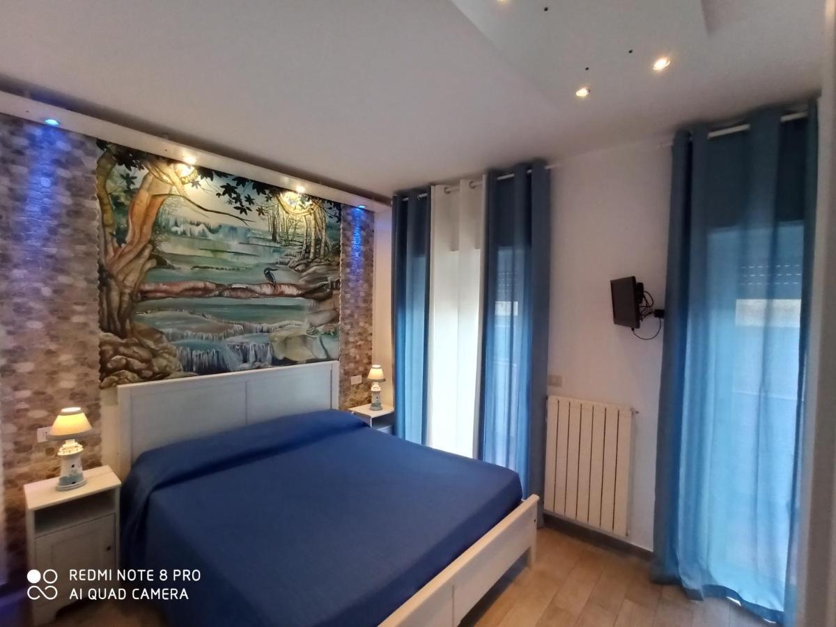 B&B Triskeles Джардини-Наксос Экстерьер фото